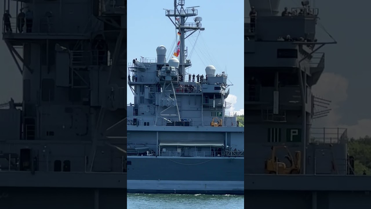 USS MOUNT WHITNEY (LCC-20) Командный корабль ВМС США Baltops 2023 г.