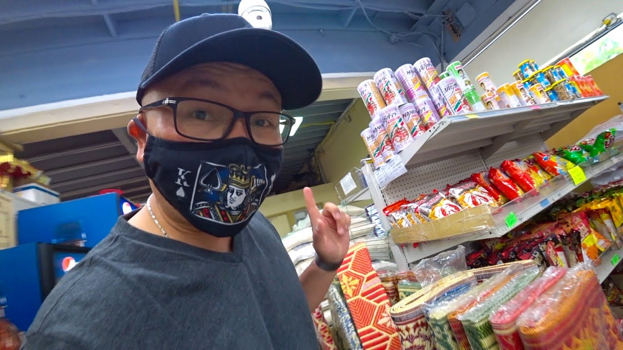 Grocery Shopping for My Mom at One of Seattle's Oldest Asian Supermarkets & This is What Happens...
