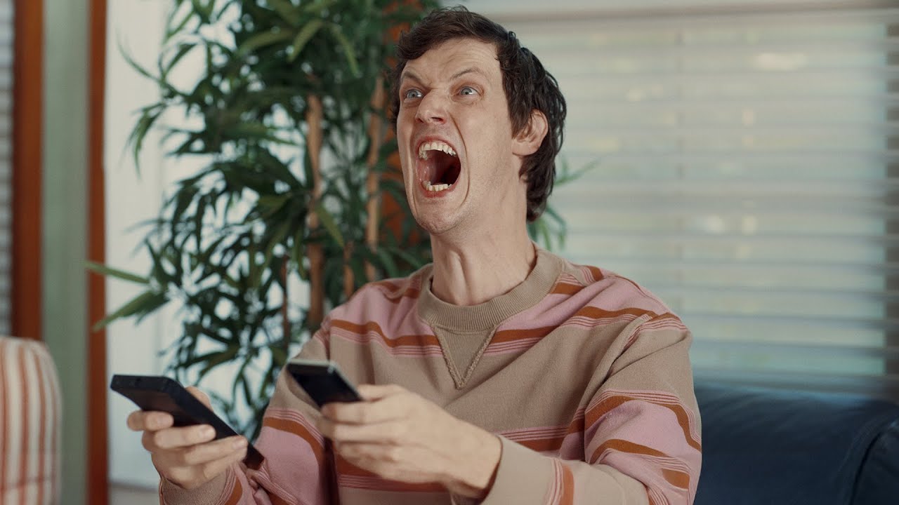 DID YOU LOOK ON THE THING??? | Roku Commercial