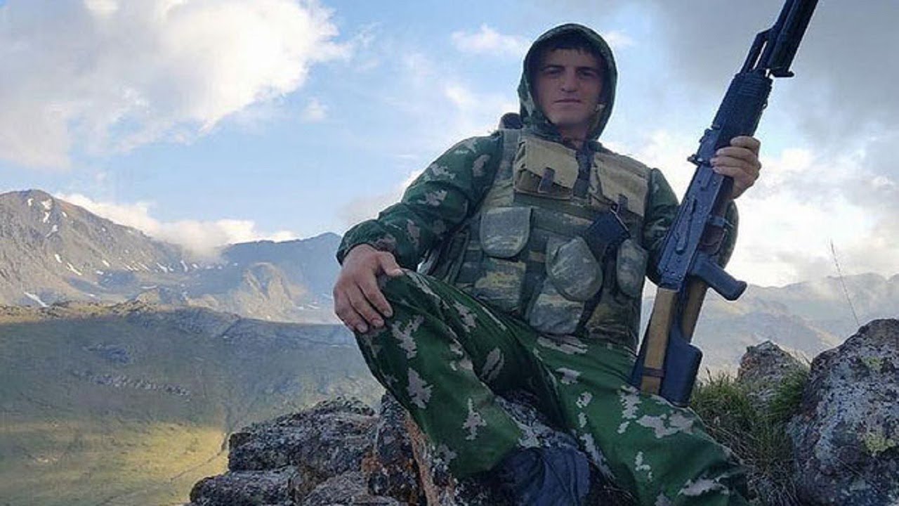 “Mübariz postu”nu 7 saata aldıq sonra gecə səhərə qədər... - “Rembo” ləqəbli pulemyotçu DANIŞIR