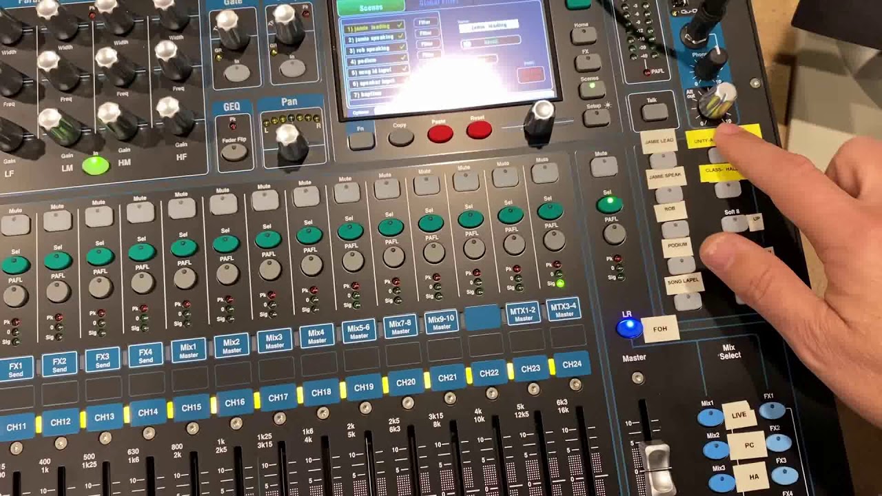 Видеоурок по настройке звуковой панели Allen & Heath QU24 Maple Hill 1