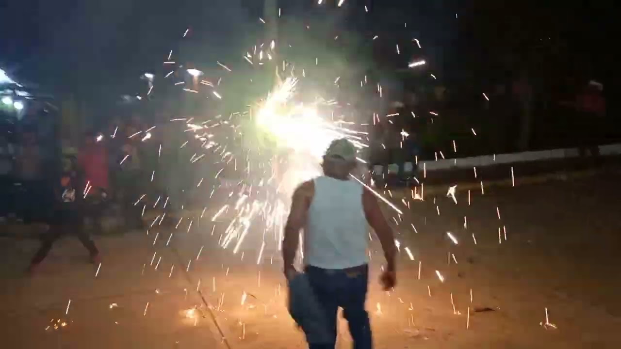 Quema de toritos (Piltotoro🐮✨)