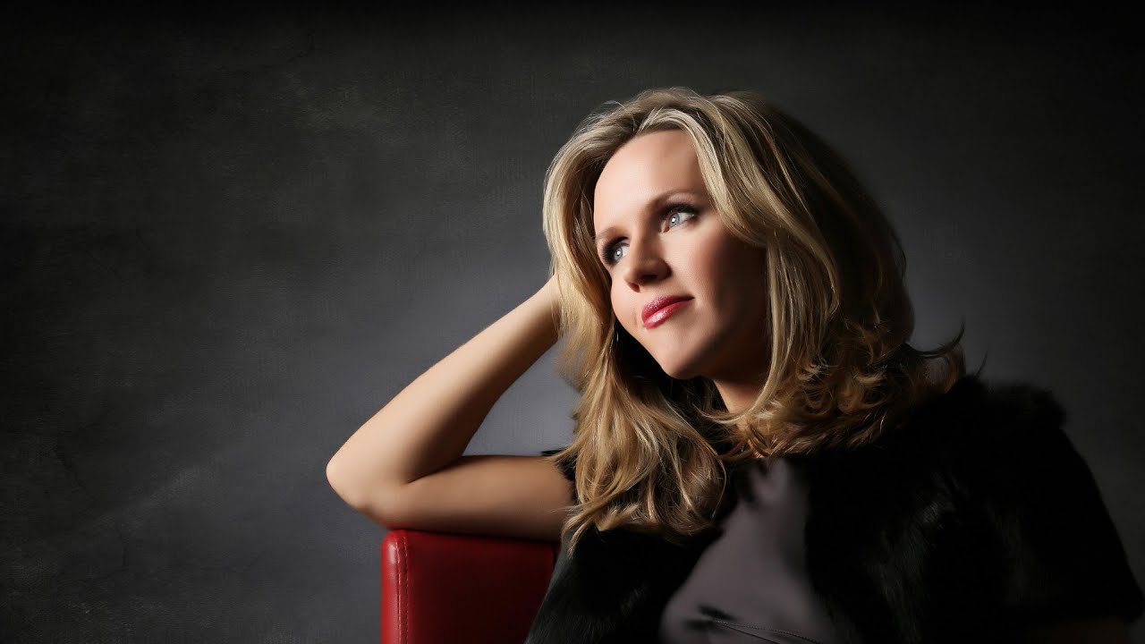 A Christmas Concert with Sarah Coburn