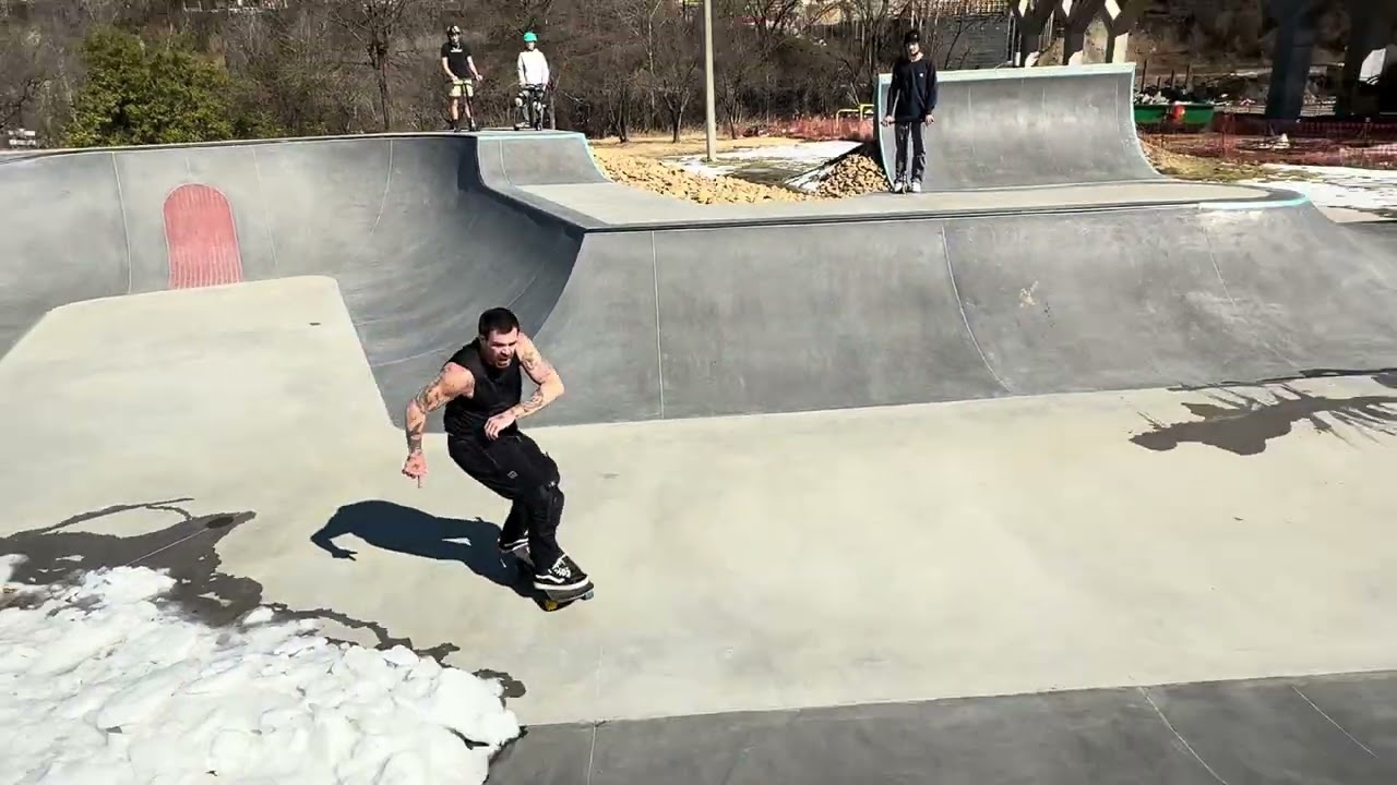 Skateboarding 