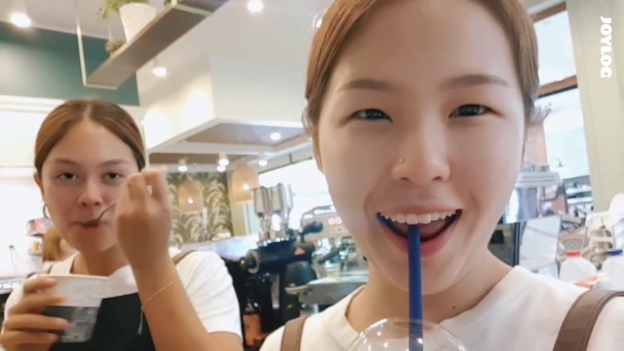 🇦🇺바쁜 프렌차이즈 카페에서 일하는 바리스타는 커피 못한다고? WORKING AT THE BUSY CAFE IN SYDNEY, BARISTA LATTE ART SKILLS