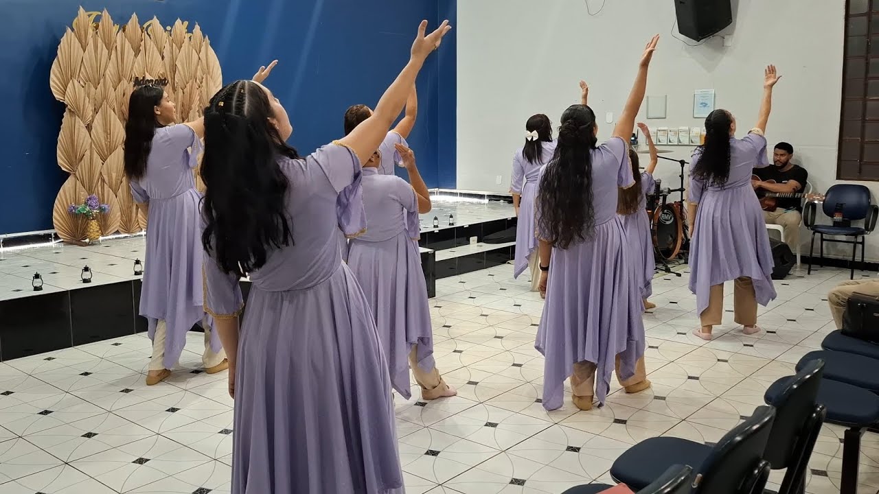 COREOGRAFIA MEDLEY CORINHOS DE FOGO ( MIDIAN LIMA) - MINISTÉRIO ADORART