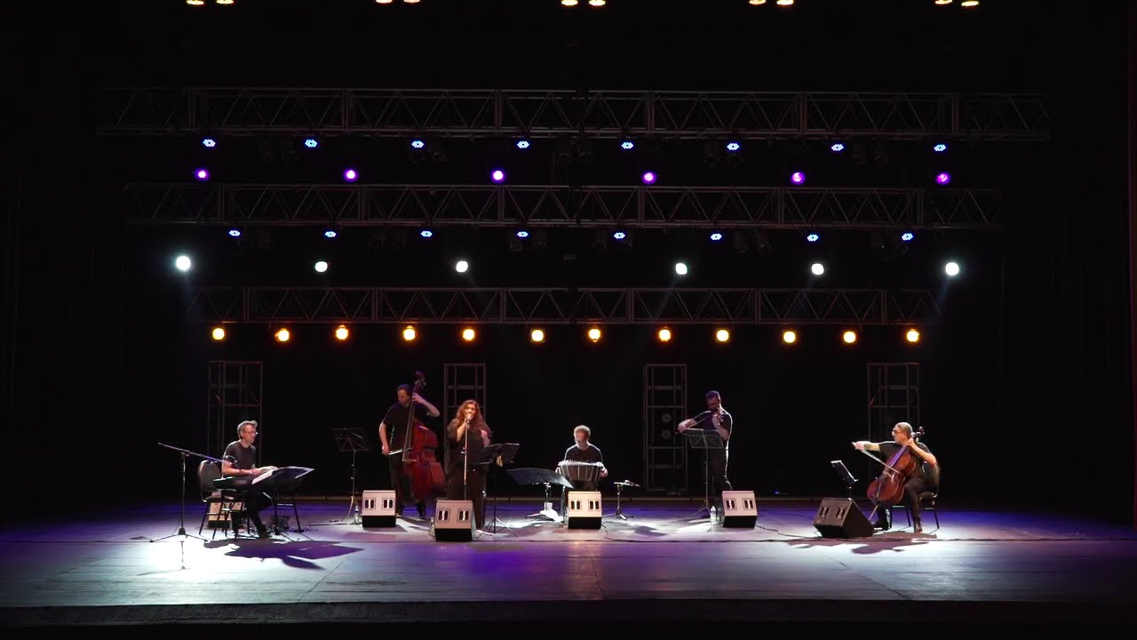 Los mareados - tango de Cobián y Enrique Cadícamo por Quinteto La Grela con Viviana Scarlassa