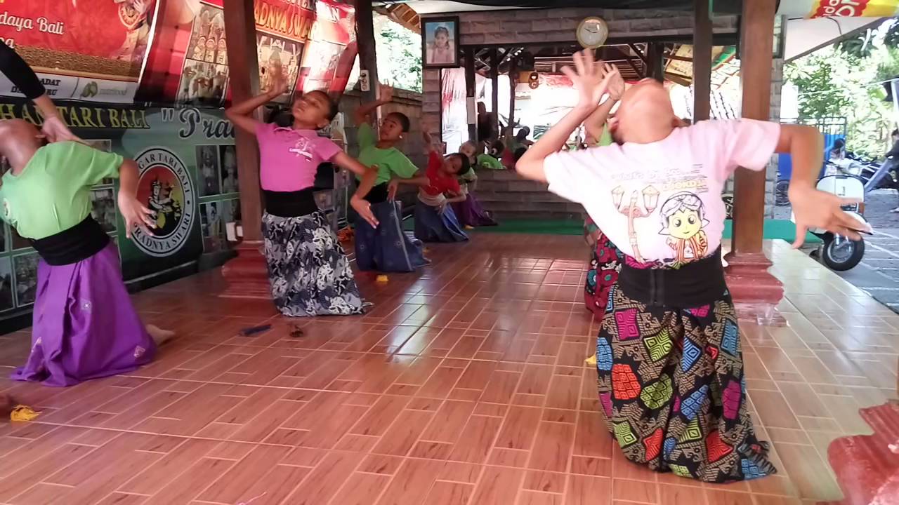 Tari condong