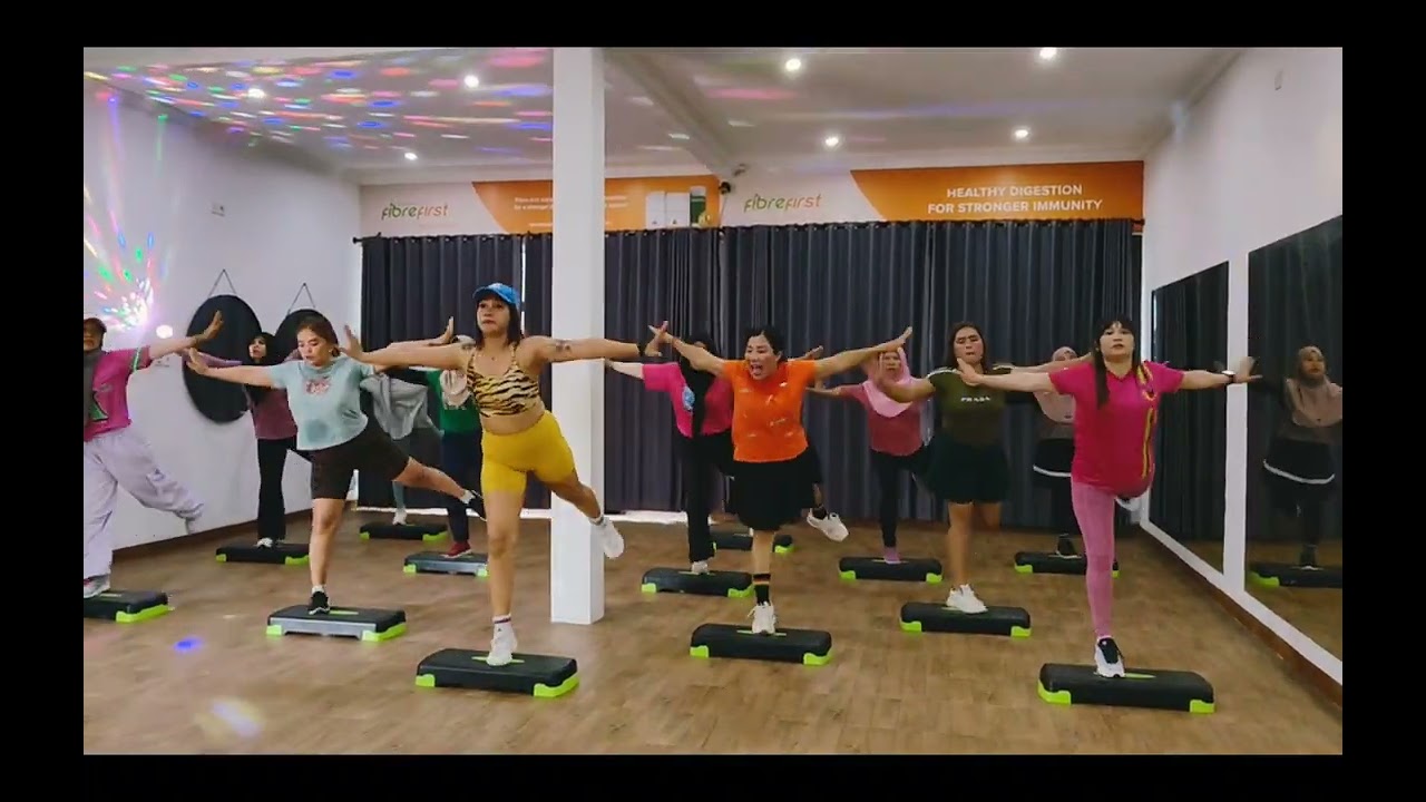 STEPROBIC INDONESIA/150BPM/Studio Mamina Bali