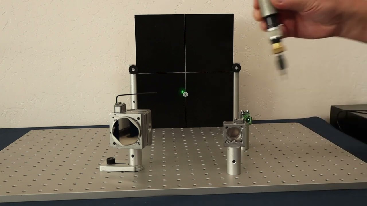 IXF.t Series Flexure Optic Mounts