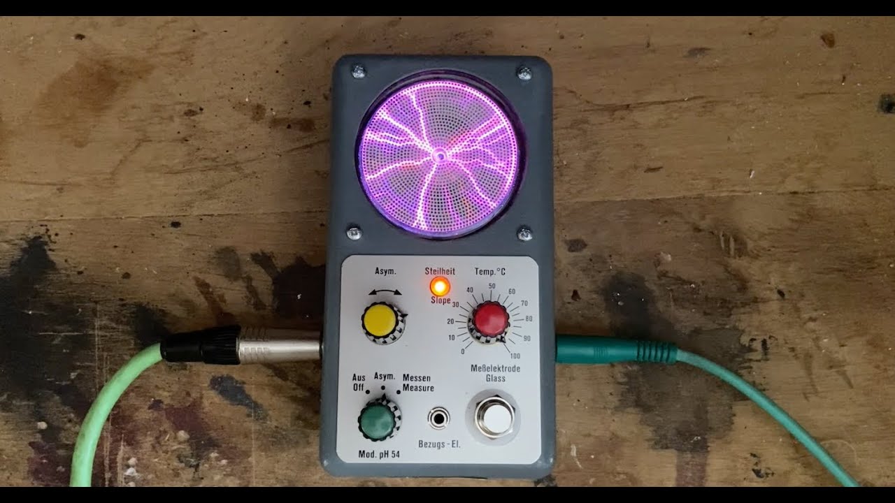 D.I.Y Plasma Guitar Pedal