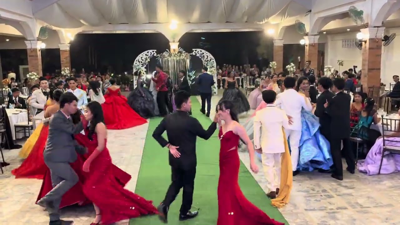 COTILLION DE HONOR (RICODON DANCE)