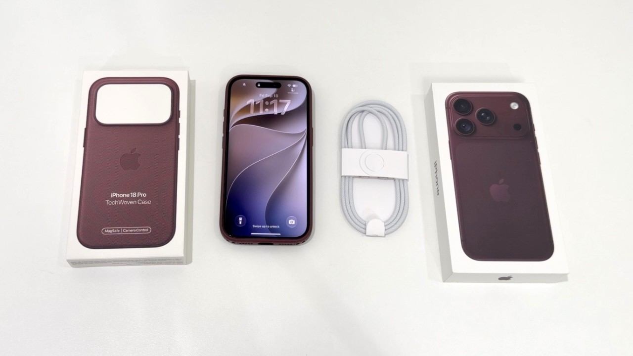 Распаковка iPhone 18 Pro: бордовый!