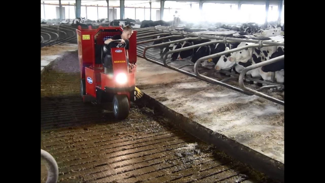 BOBMAN bedding machinery and equipment for use in dairy stalls