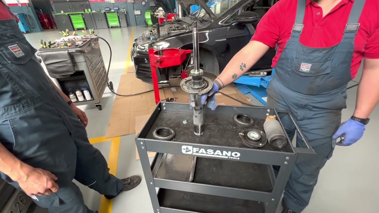 Fastidioso rumore in sterzata Golf Gtd e Audi A3  soluzione tecnica per la riparazione.