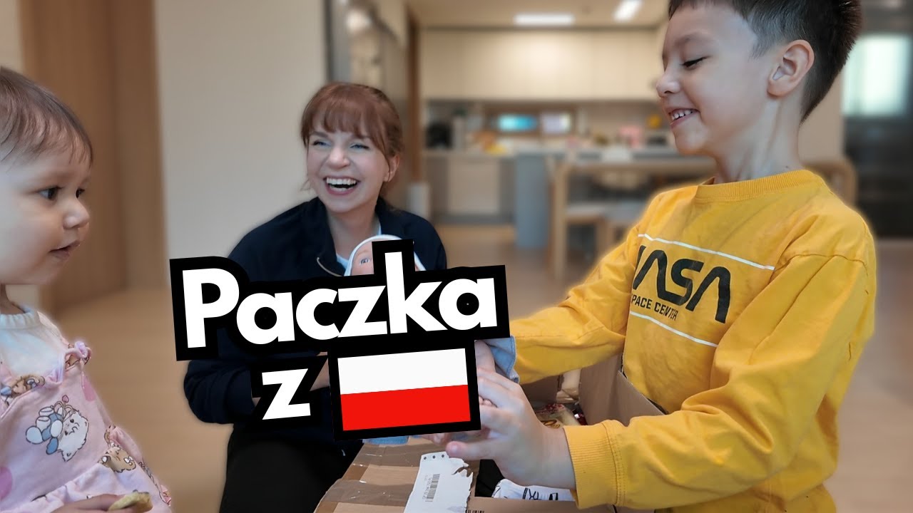 Otwieramy paczkę z Polski w Korei