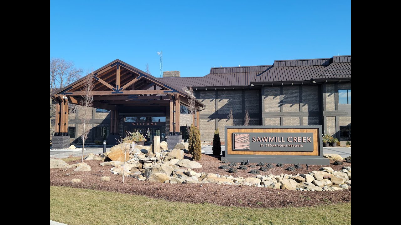 Cedar Point's sawmill Creek resort visit.
