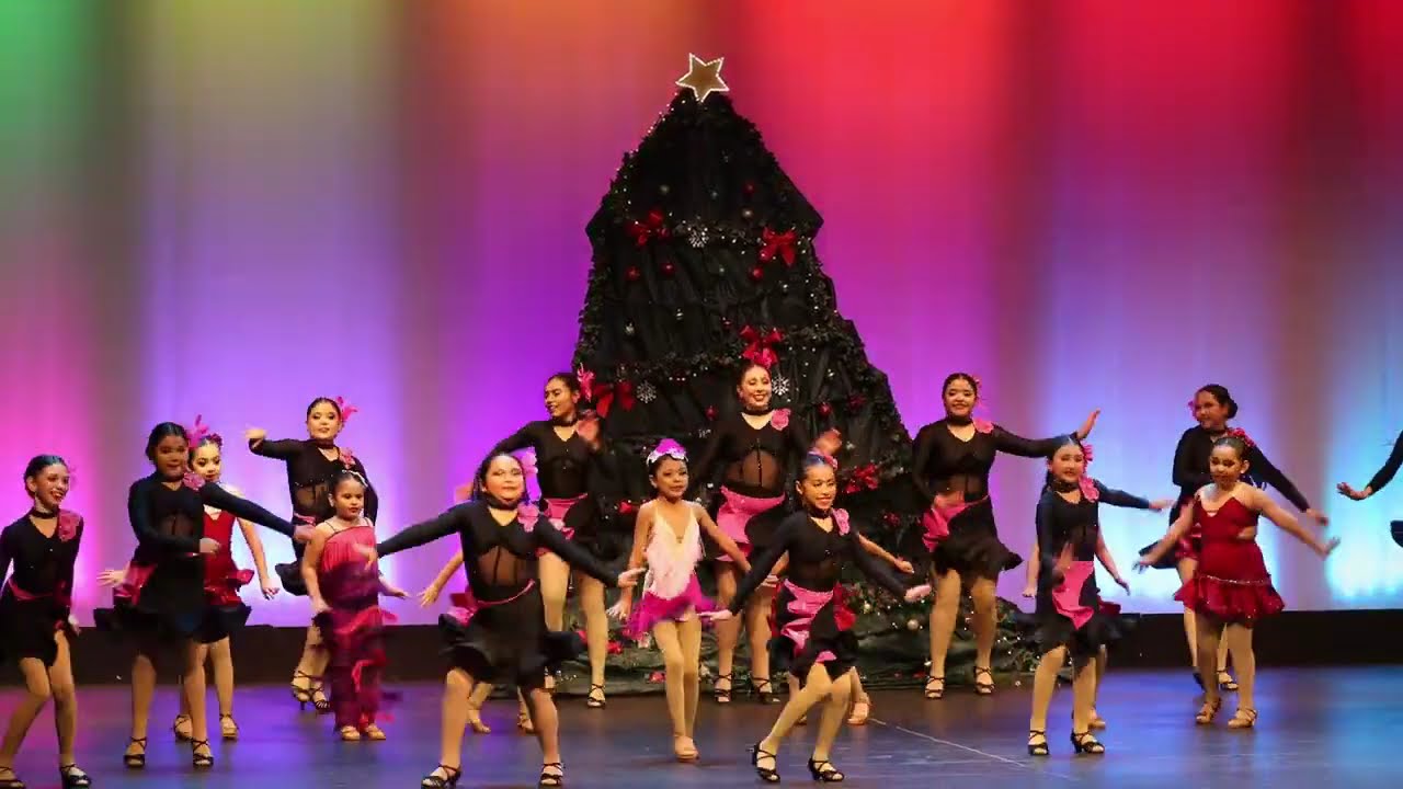 La Bamba, Gente De Zona, DANCING AT CHRISTMAS 2024