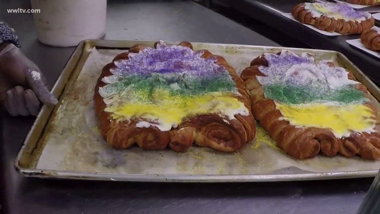 Dong Phuong's king cakes are so popular you'll have to take a ticket to get one