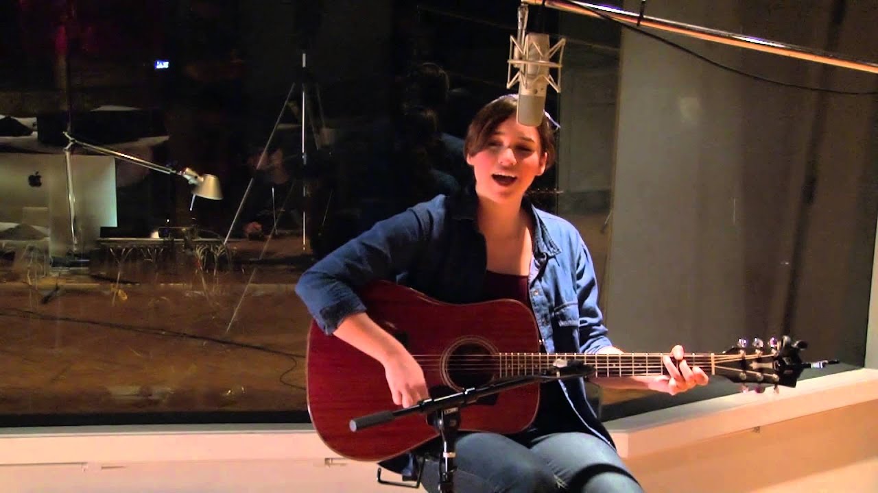 The Naked Songwriter S2 Ep. 1 — Reina Del Cid