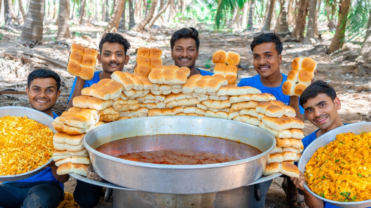 MISAL PAV | Kolhapuri Misal Pav Recipe | Street Food | Village Rasoi