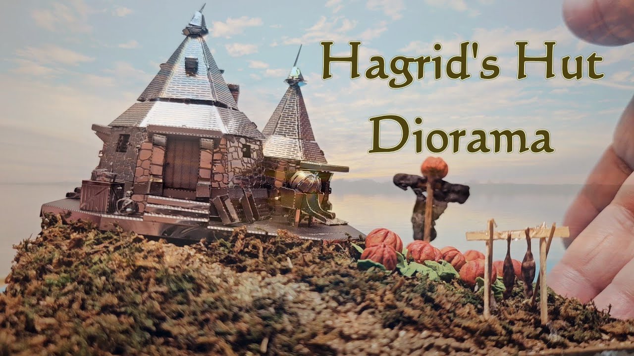 I made a tiny Hagrid's Hut diorama!