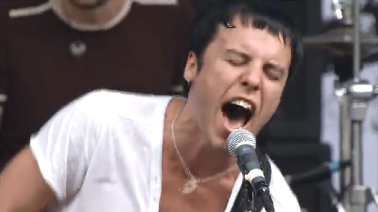 The Cribs - City Of Bugs (Live at Fuji Rock Festival 2010)
