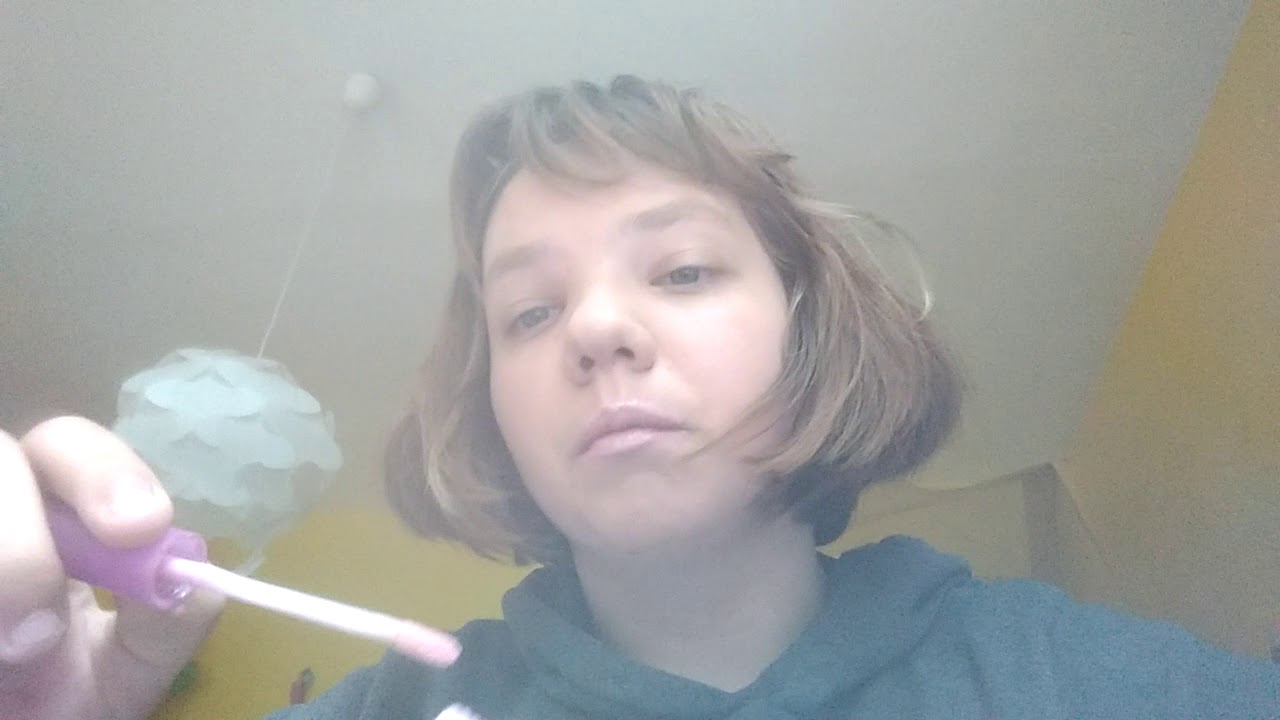 Ich schminke mich
