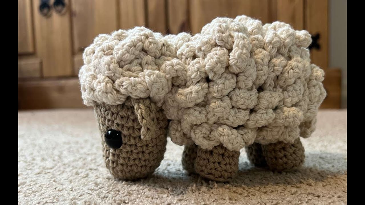 Crocheting your Amigurumi Sheep's Wool!
