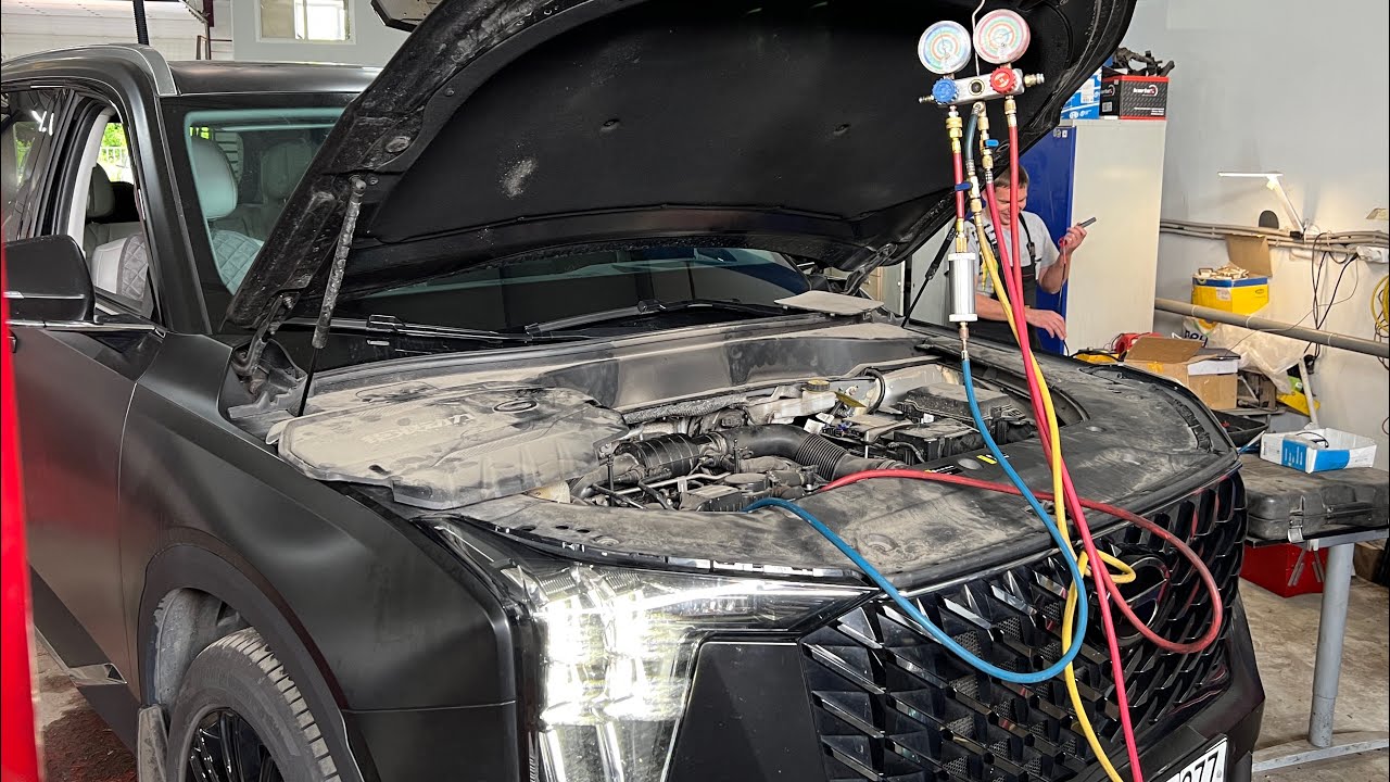 GAC GS8, чиним кондиционер. Замена трубок на фреоновые шланги - быстро и надежно.