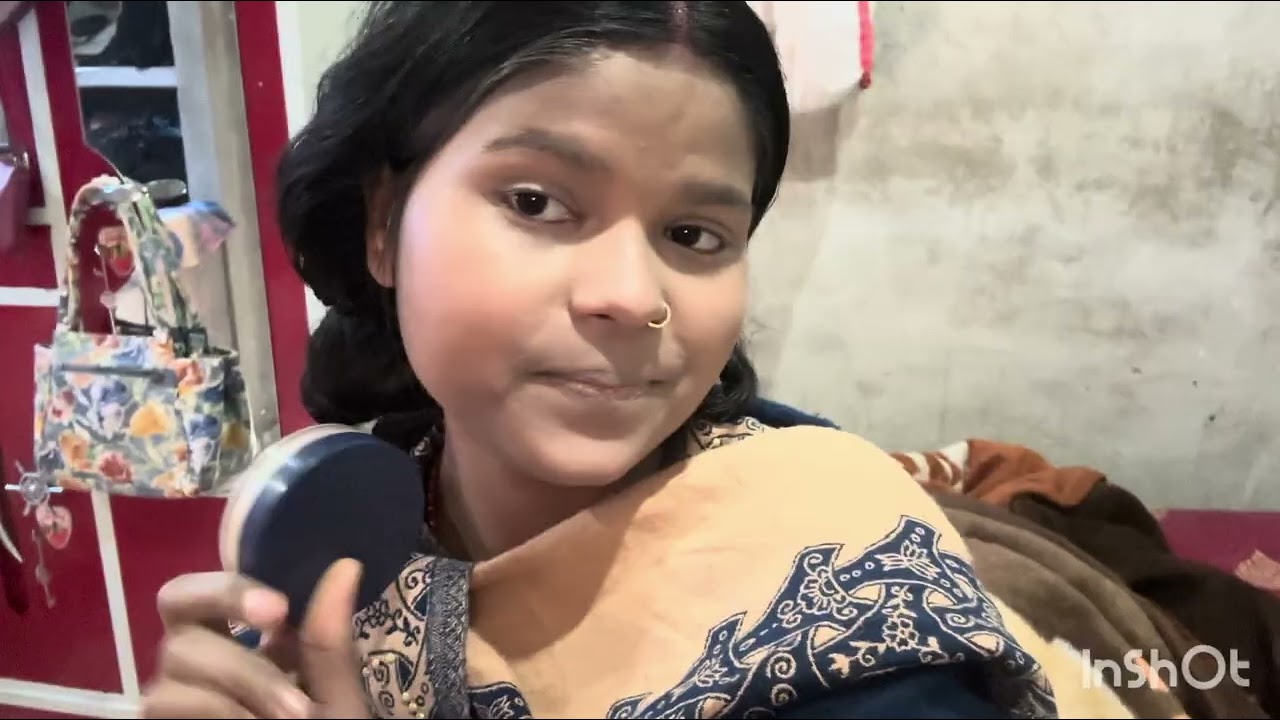 ￼ Aaj Dekhane Wale Hai Apna make-up kaise Karte hain aur Kyal￼ kya Lagate Hain?😍😍
