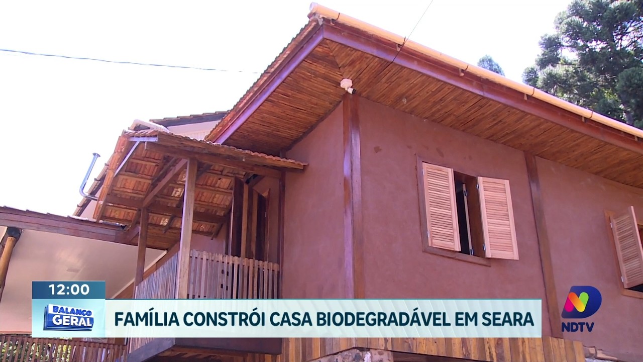 Fam&iacute;lia constr&oacute;i casa ecol&oacute;gica ao longo de seis anos em Seara