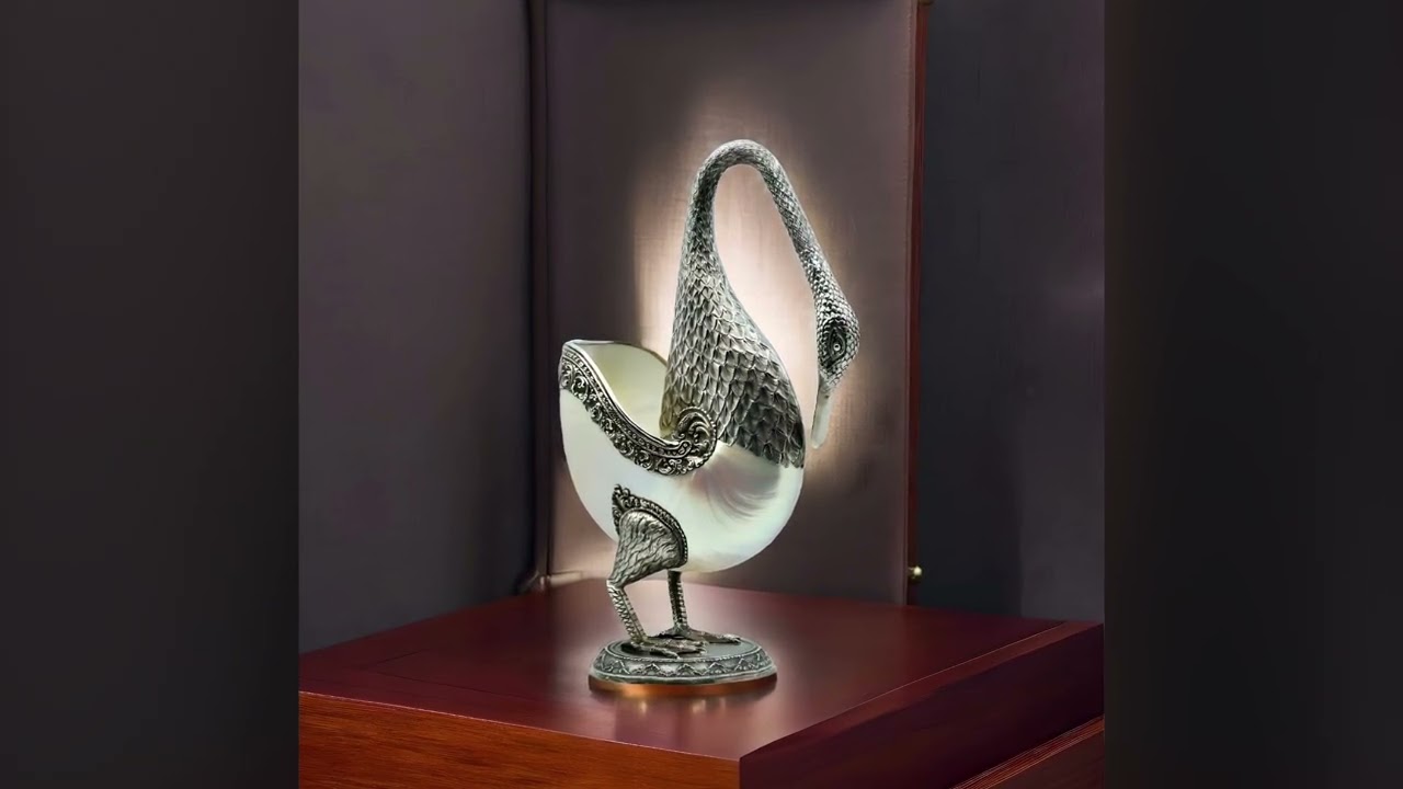 Elegant Swan Charm & Nautilus Shell Vase 🦢✨