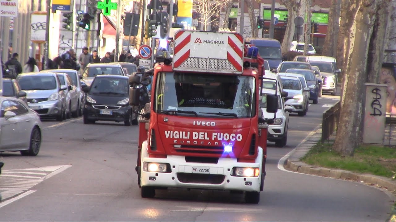 X2 SOCCORSO A PERSONA ARRIVO AS VVF SARDEGNA+APS VVF DARWIN+AUTOSCALA VVF CUOCO IN SIRENA (Milano)
