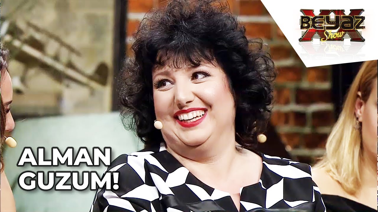 Almanya'da Komedyenlik Yapan Meltem Kaptan Beyaz Show'da! - Beyaz Show