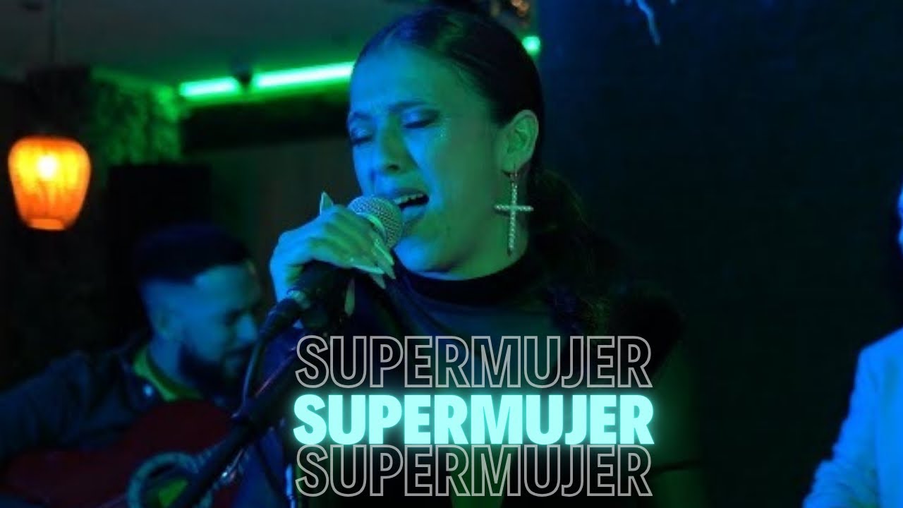 Rub&iacute; G&oacute;mez - Supermujer (V&iacute;deo oficial)