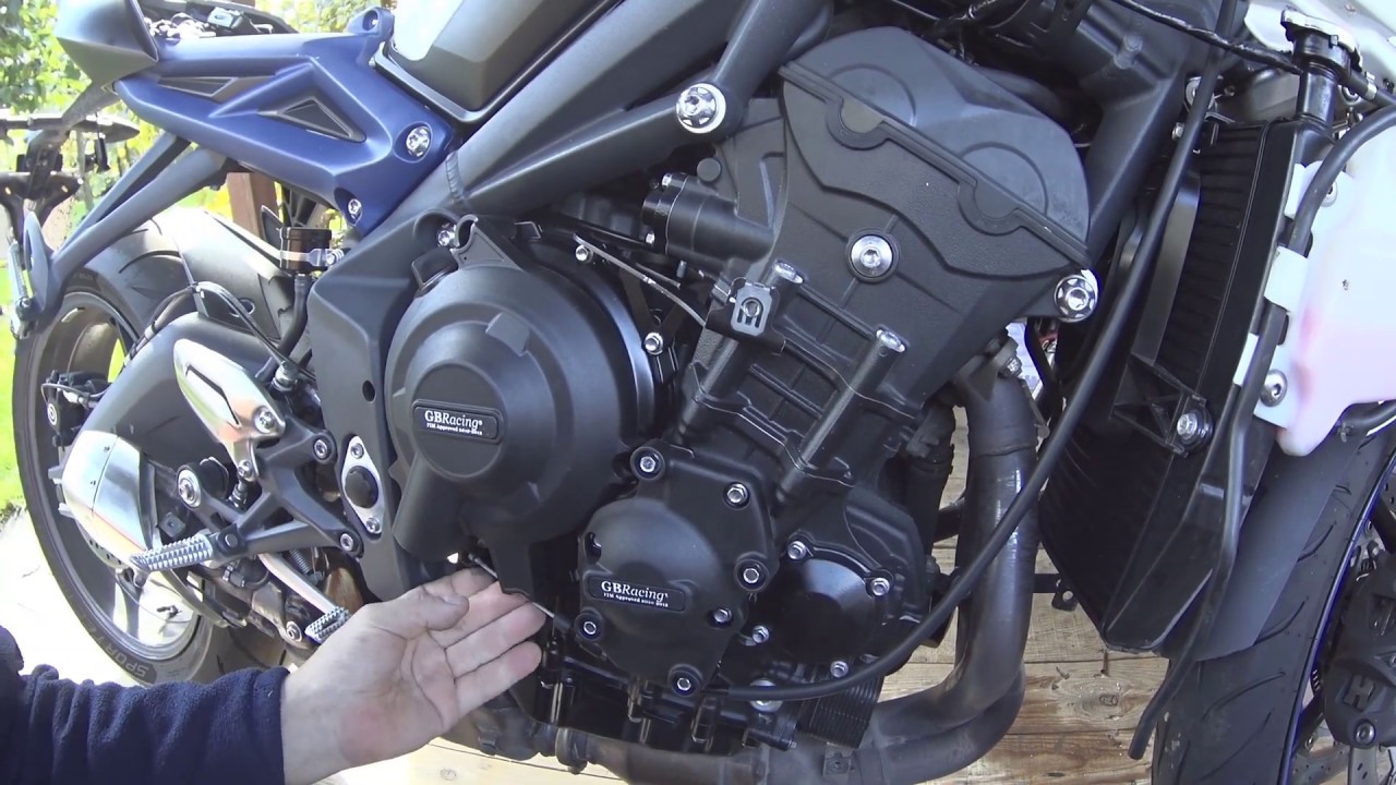 GB Racing osłony dekli Triumph Daytona 675 montaż
