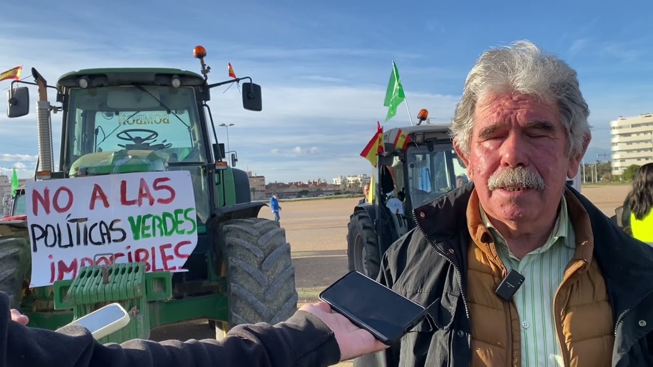 Protesta en Elche y Alicante contra el acuerdo de Mercosur y la PAC (vídeo de M.A. Valero)