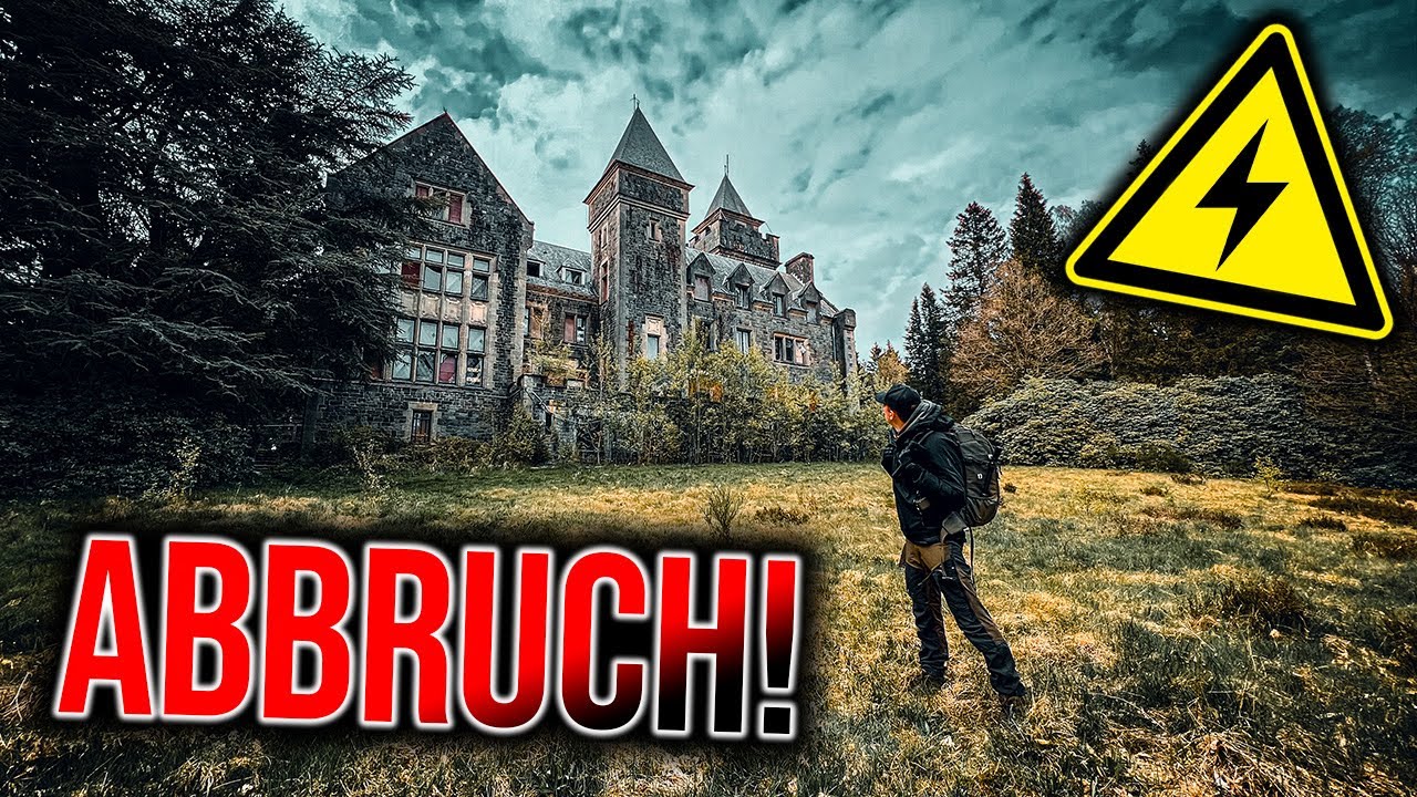 PLÖTZLICH BRUMMT ES! - Strom läuft noch in verlassenem MÄRCHENSCHLOSS!