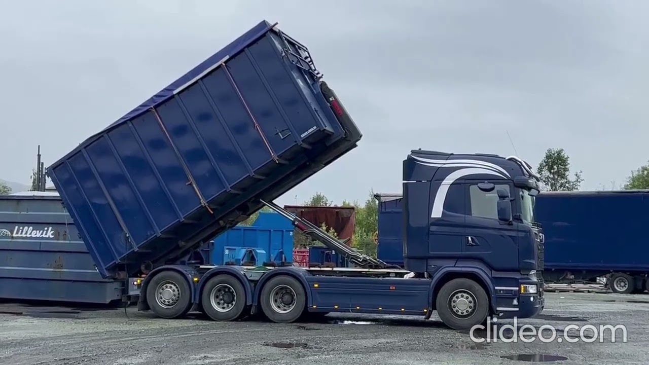 Scania R730 8x4/4