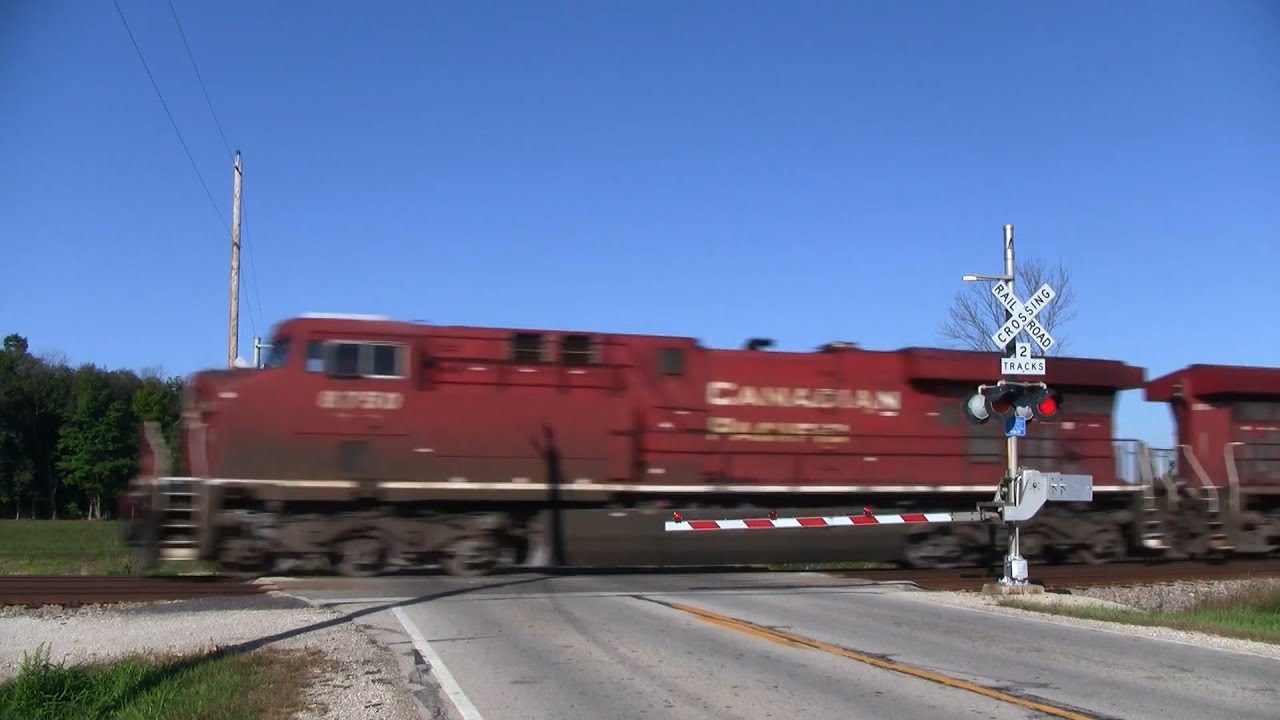 Canadian Pacific Freight Train - 7 Mile Road