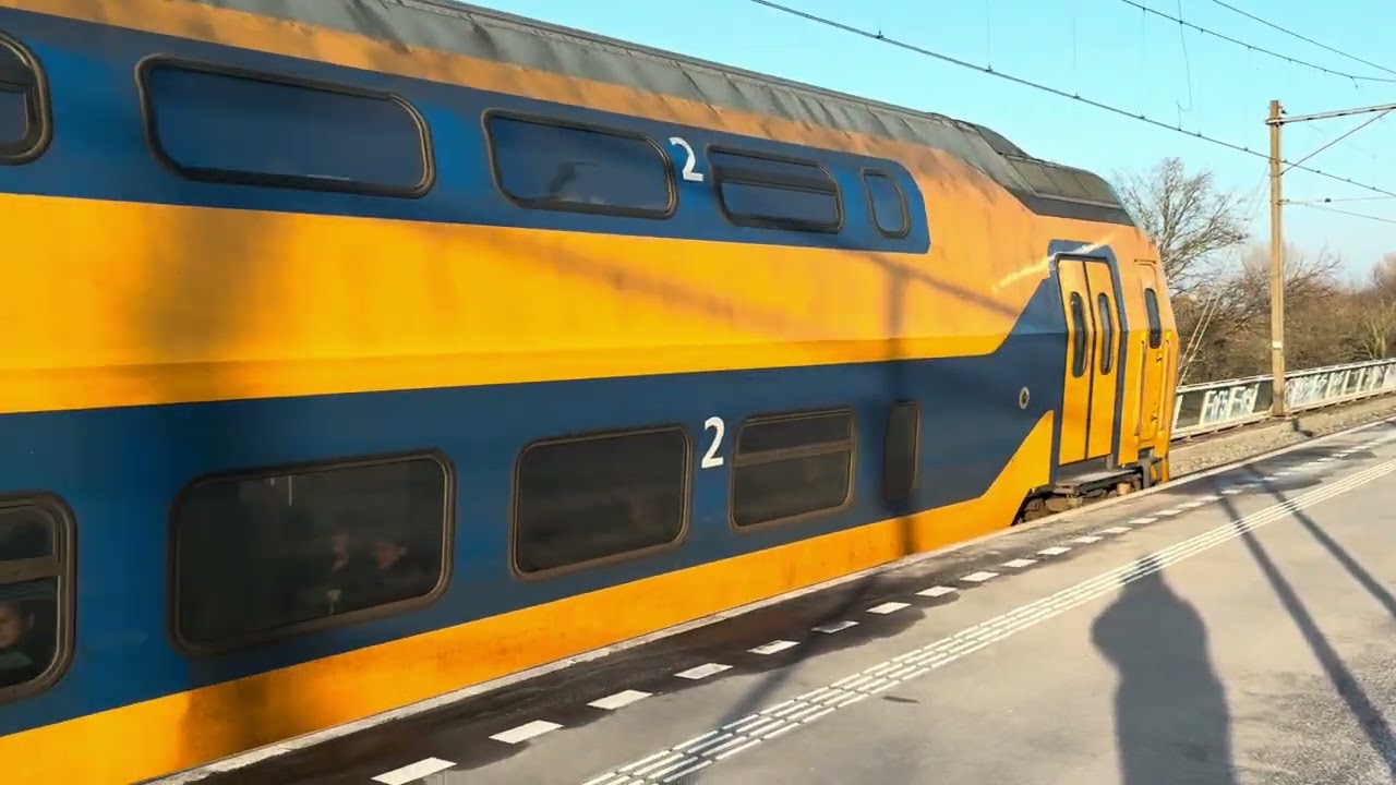 Aankomst VIRMm 9479 op Station Diemen Zuid 