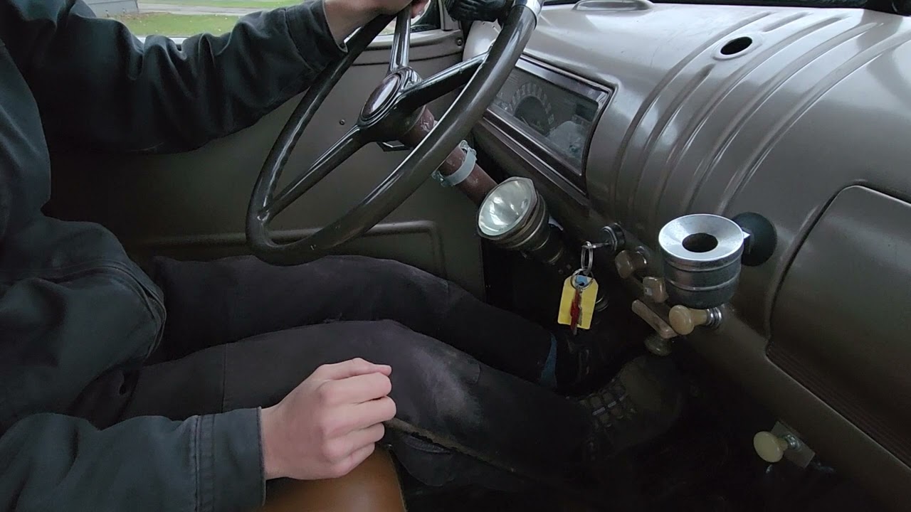 Let's take the 1946 Chevrolet truck for a drive!