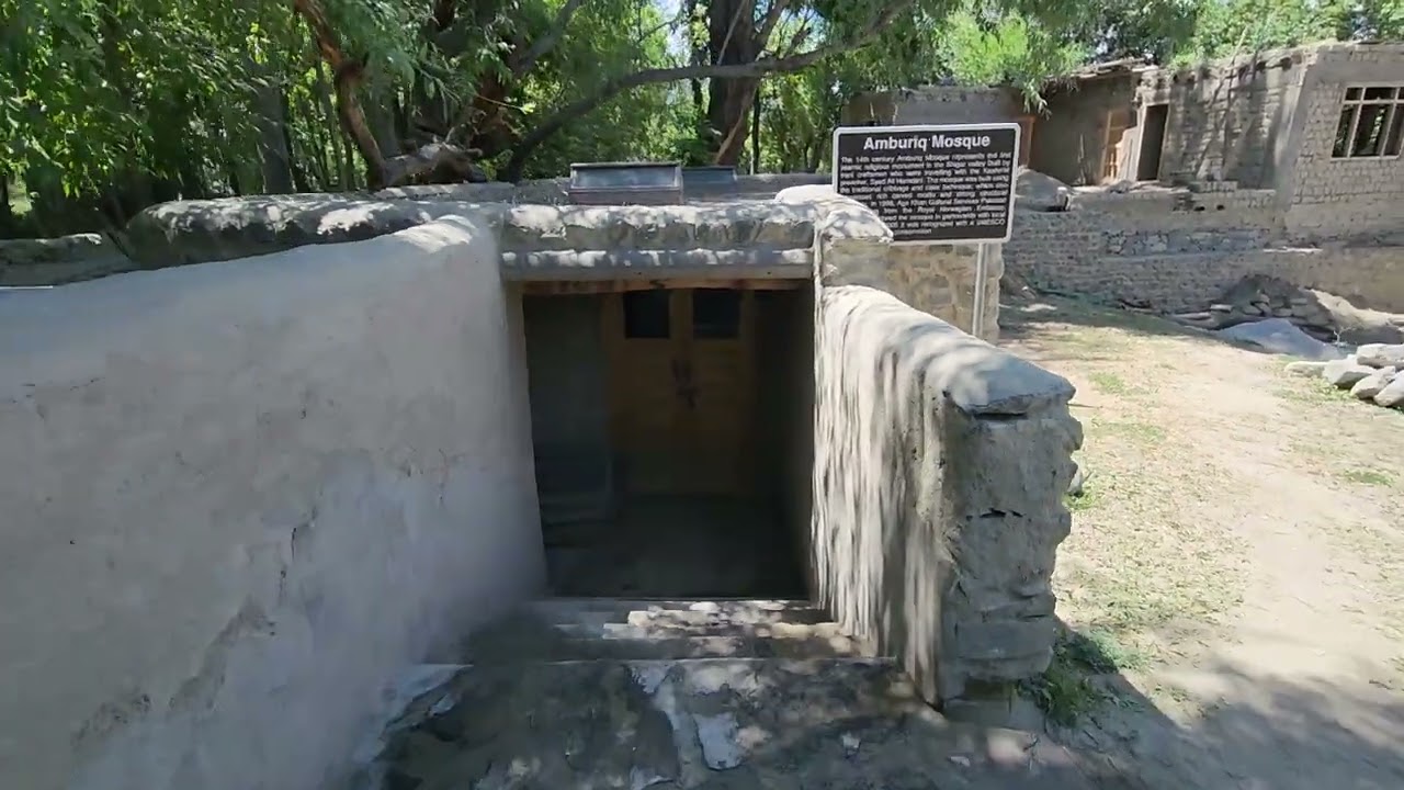 Masjid Amburiq 