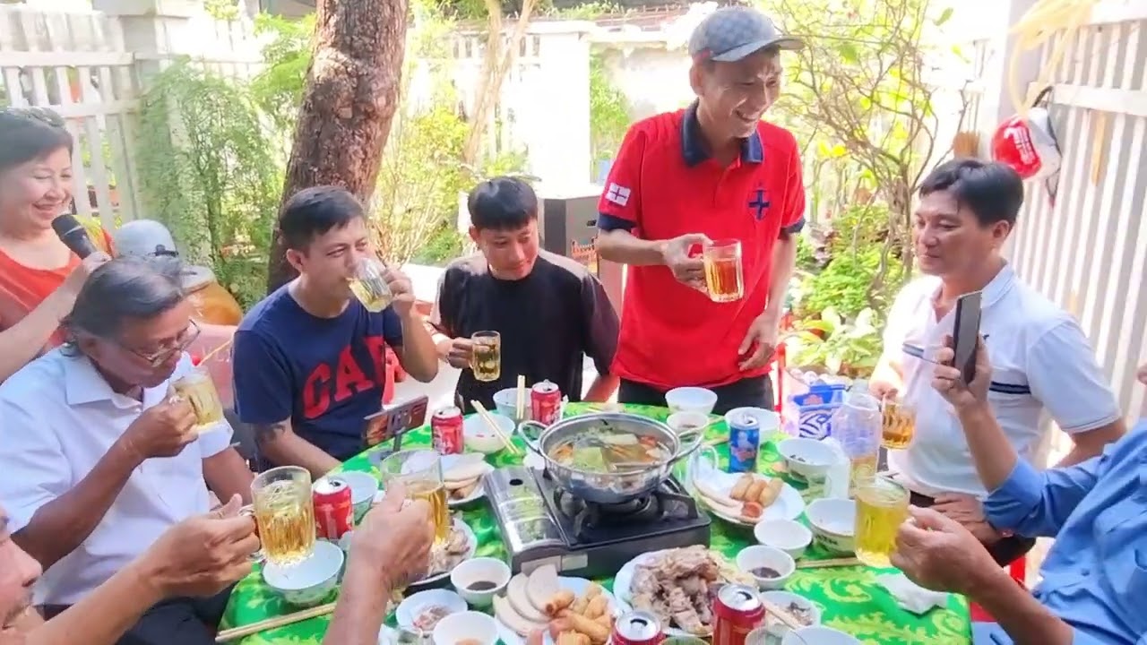 Mùa xuân gọi em kìa 😂