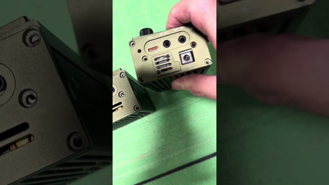 FX-4CR: Comparison of AliExpress unit and BG2FX unit.