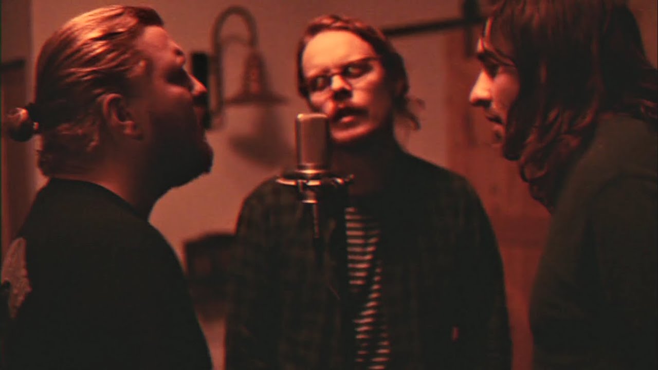 TEOA - Break Away (OFFICIAL MUSIC VIDEO)