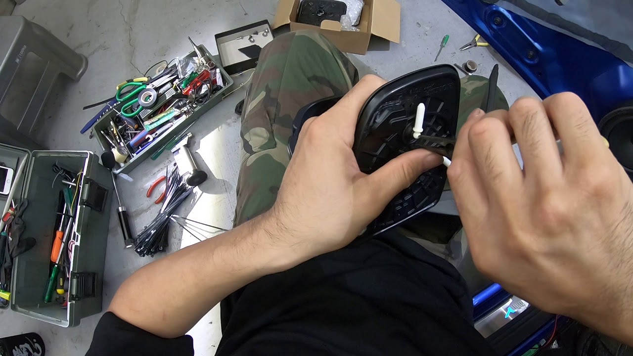 18年HONDA-city-門板拆裝及後照鏡分解及走線至車內-1