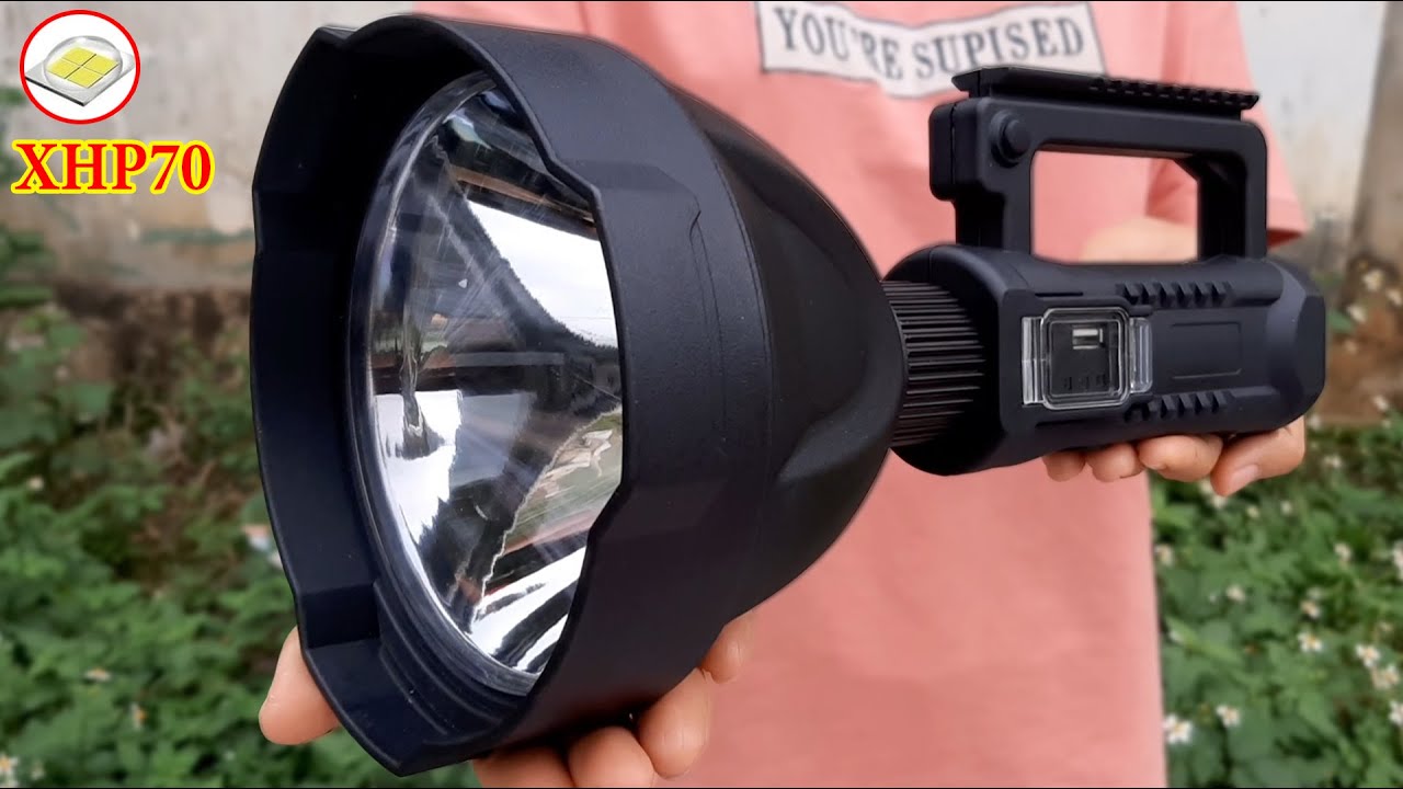 Đèn Pin Gì Mà To Kinh Khủng Như Thế Này - Test và Bung