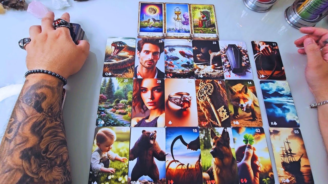 Ele(a) DESISTIU De MIM Tarot? Ainda Pensa Em MIM? Vai Me Mandar MENSAGEM? VALE A PENA?